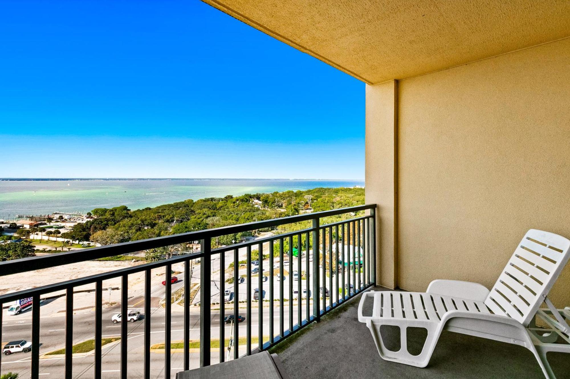 Emerald Grande Destin Rum bild
