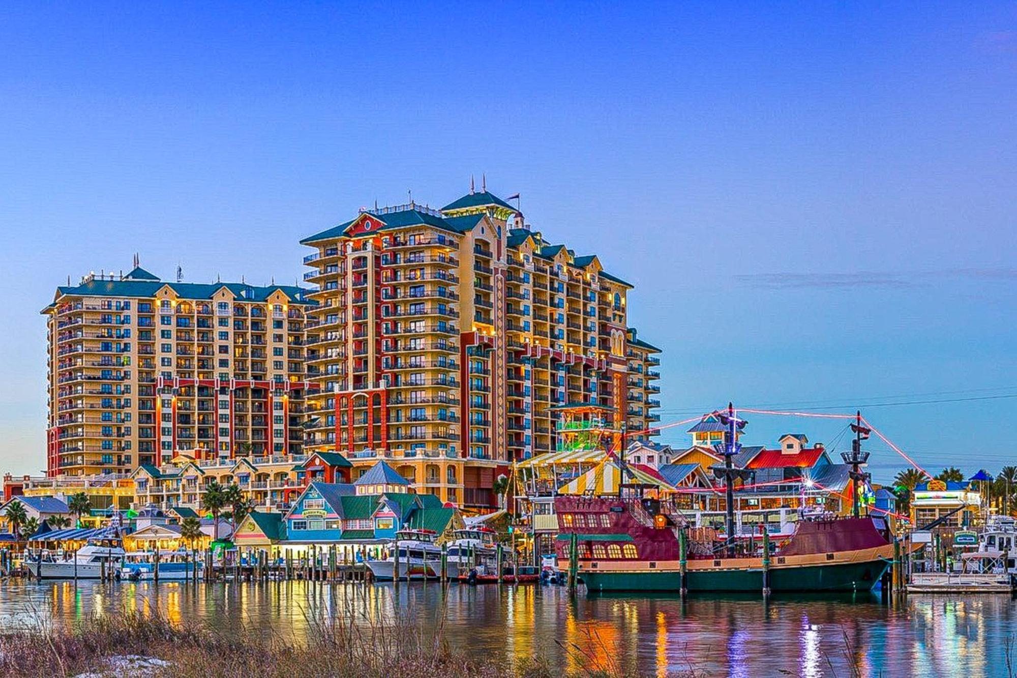 Emerald Grande Destin Rum bild