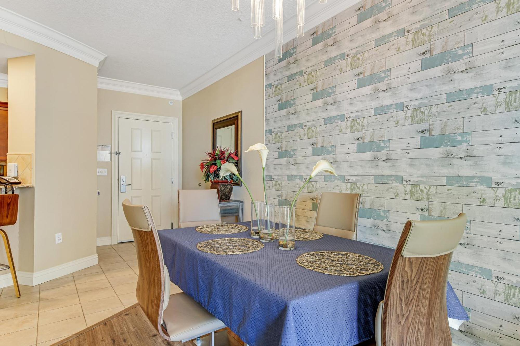 Emerald Grande Destin Rum bild